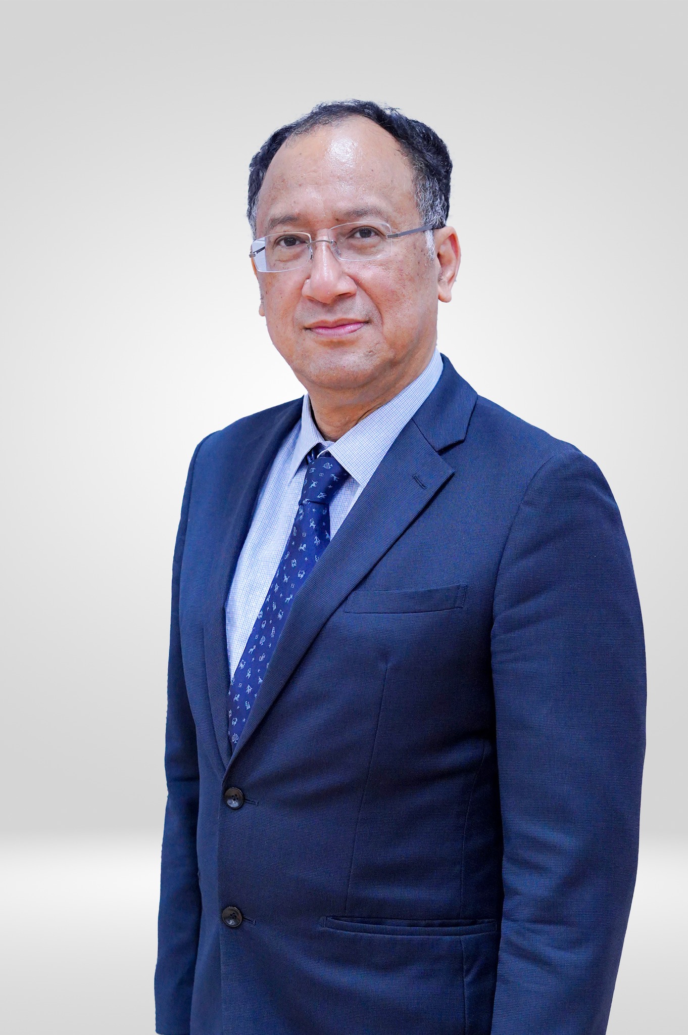 Assoc.Prof.Dr.Thanachart Numnonda